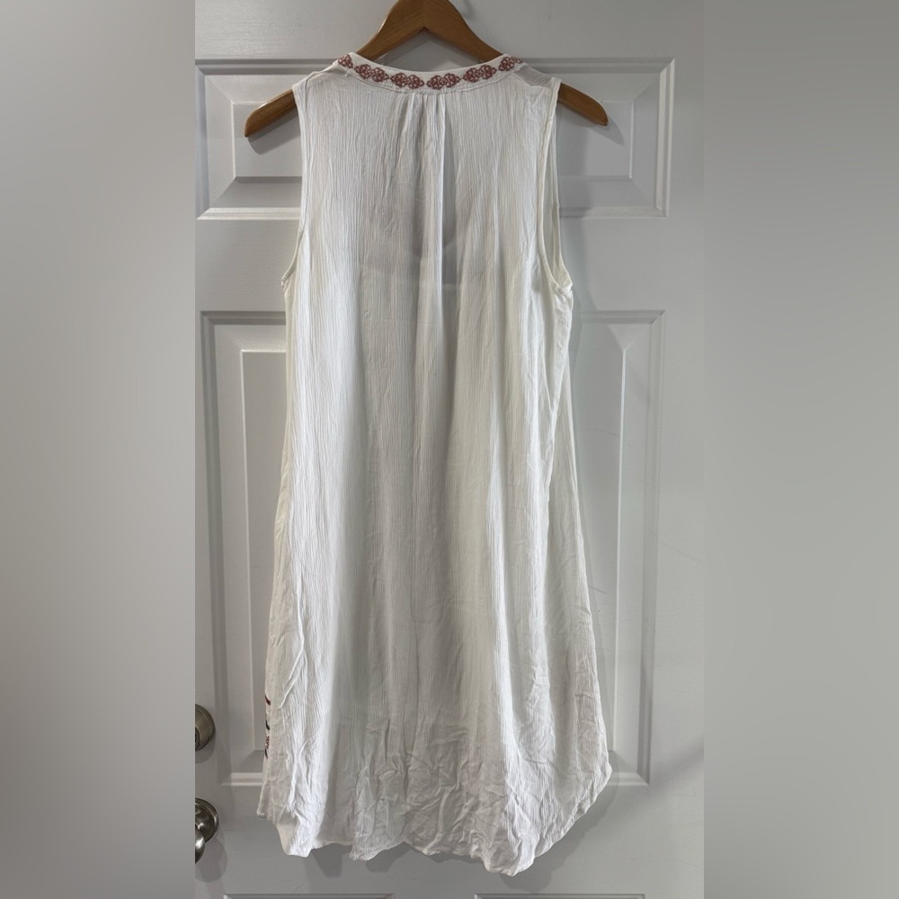 Knox Rose white embroidered shift midi dress Size Small Sleeveless V neck NWT - Picture 3 of 11